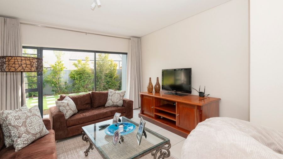 3 Bedroom Property for Sale in Myburgh Park Western Cape